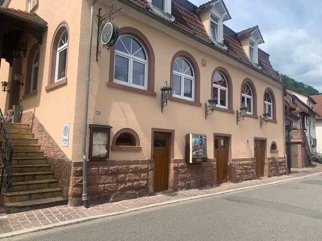 Wohn -und Geschäftshaus mit zusätzlichem Grundstück in Eberbach21 Wohn -und Geschäftshaus mit zusätzlichem Grundstück in Eberbach